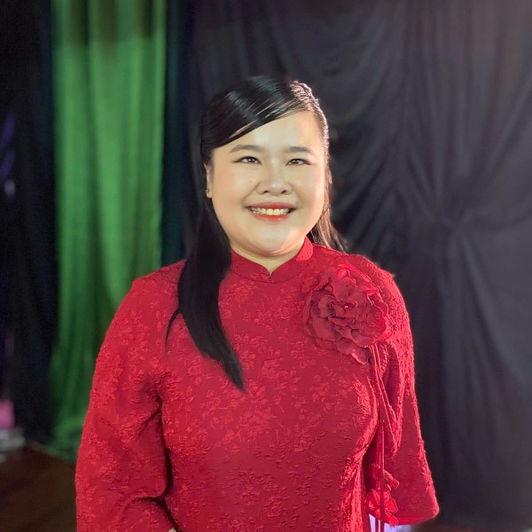 Ảnh chân dung Giang Lê